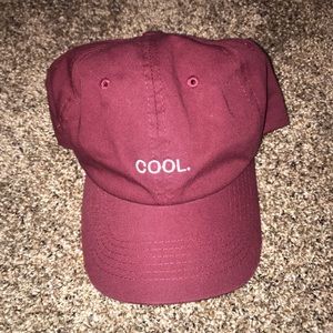 “Cool” classic baseball cap.